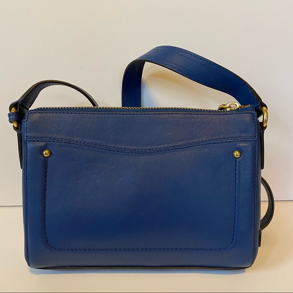 Cole Haan blue leather purse w/ anti card theft